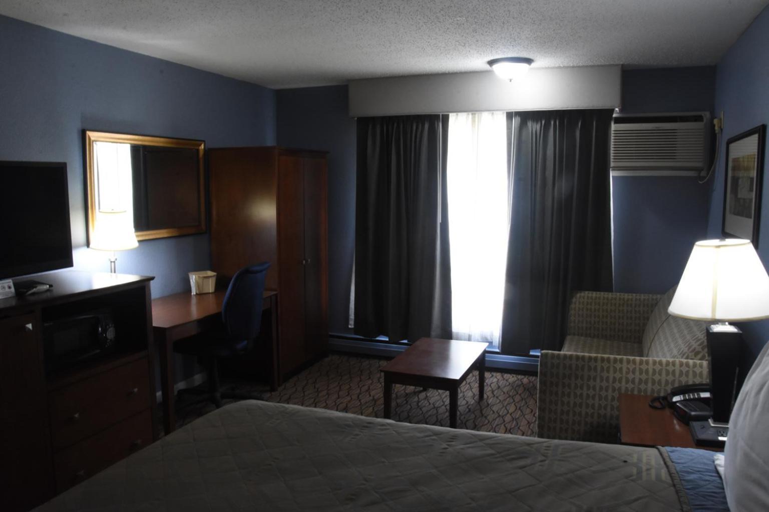 Timber Motel Clinton Экстерьер фото
