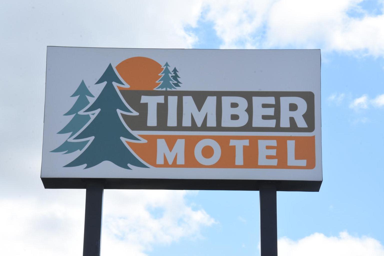 Timber Motel Clinton Экстерьер фото